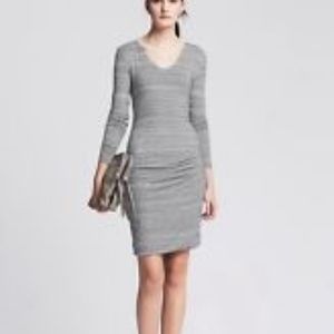 Banana Republic Gray Stretch Side Ruched Dress Sz. Medium